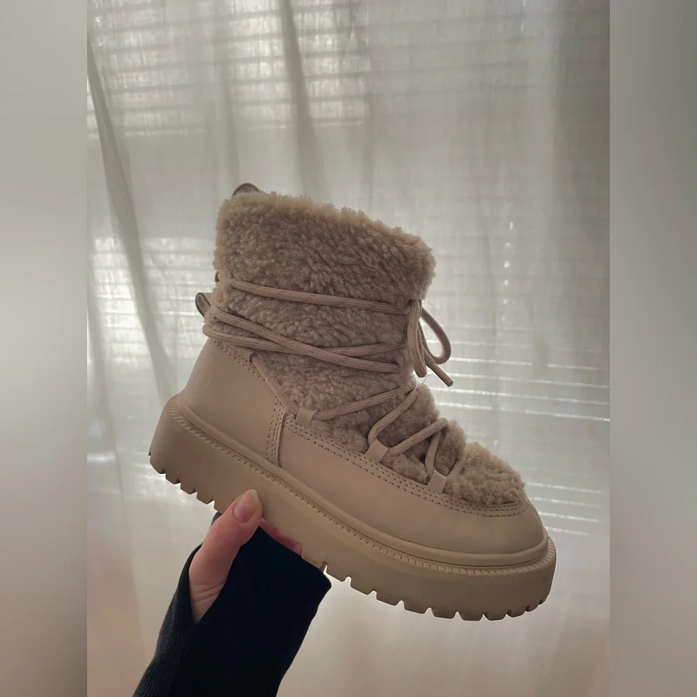Zara Beige Shearling-Trim Kids Boot